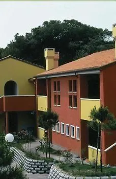 Tize Village Rosapineta