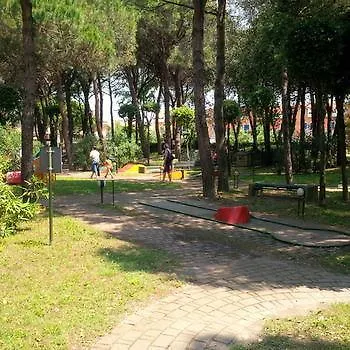 Tize Village 4*