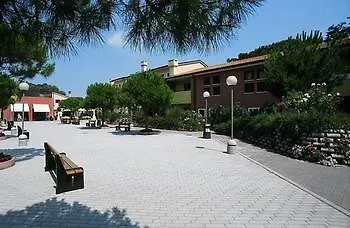 Hotel Tize Village