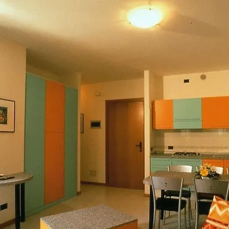 Tize Village 4* Rosapineta